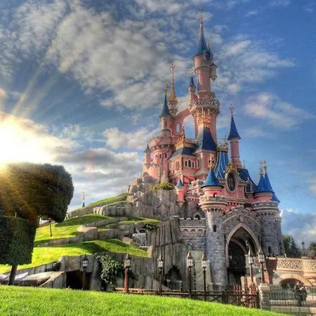 アパート Standing 6 Personnes Disneyland Paris セリ